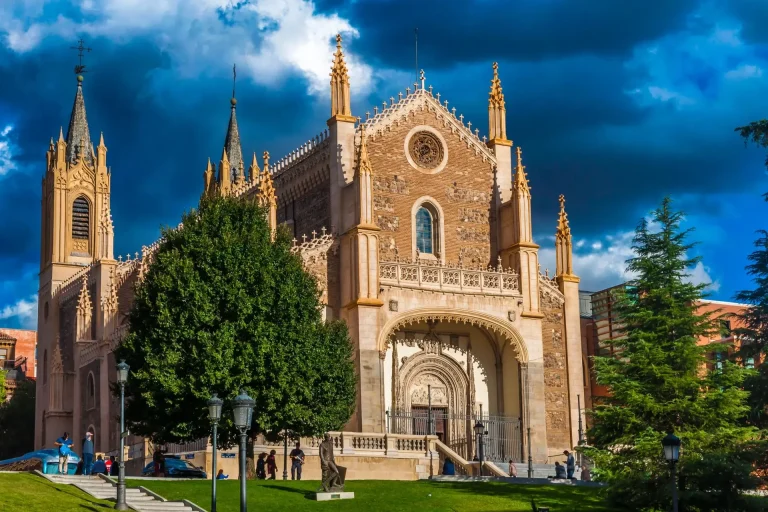 Música y soprano para aniversarios en Madrid